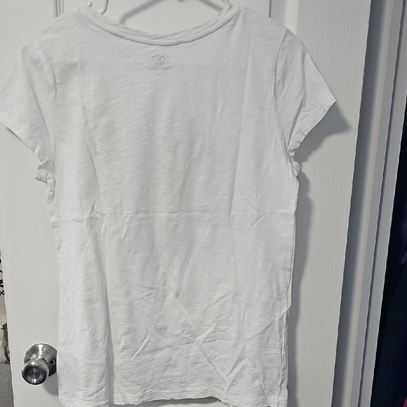 Ann Taylor White Tee with Pink Floral Design - Picture 3 of 3